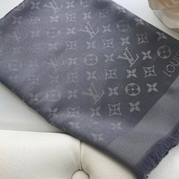 ❌❌❌ LV Shawl New 100% Authentic NEW - Picture 1 of 5